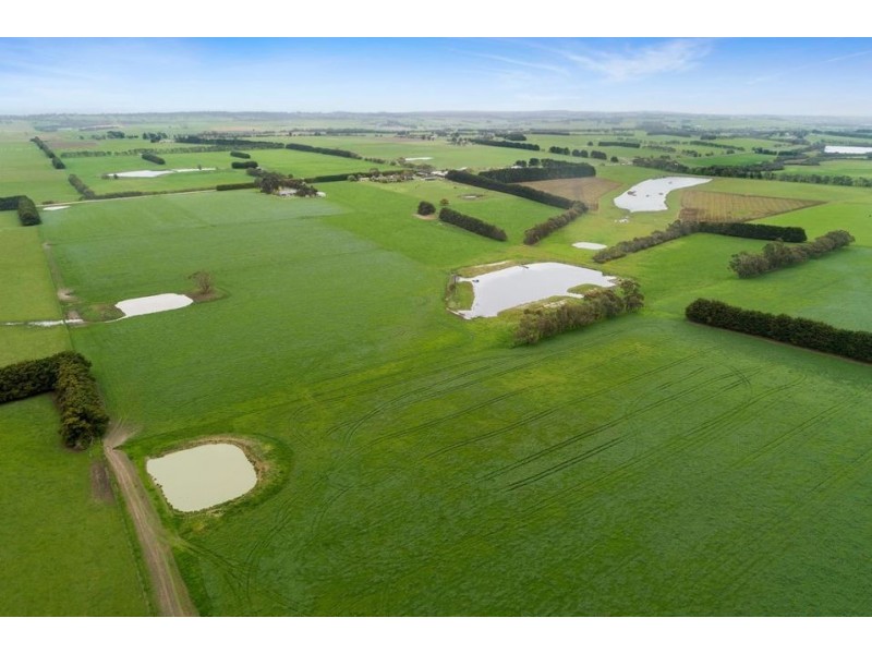 65 Collyers Road, Warncoort VIC 3243