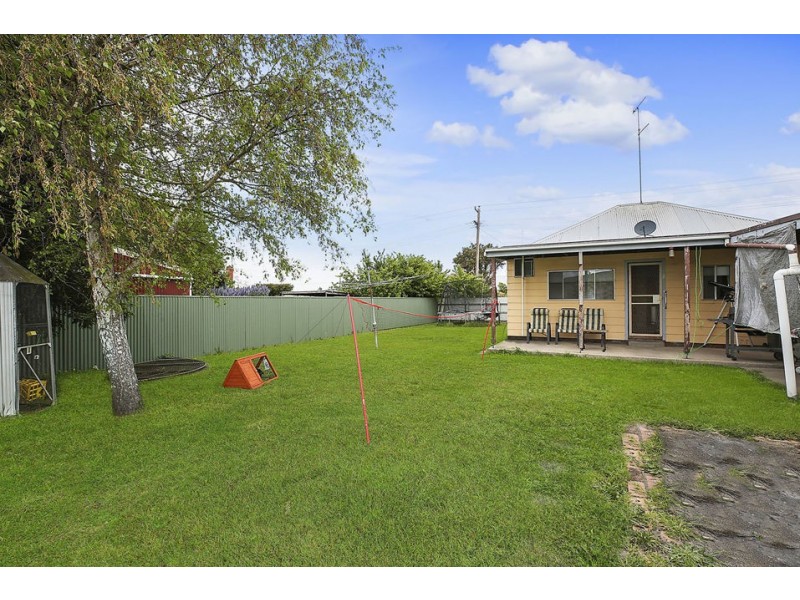 23 Jennings St, Colac VIC 3250