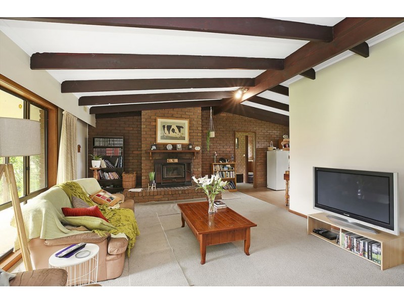 72 Pyles Road, Irrewarra VIC 3249