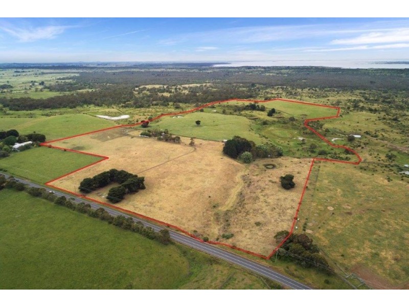 2010 Princes Highway, Pirron Yallock VIC 3249