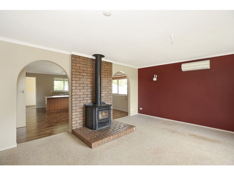 7 Baker Street, Colac VIC 3250