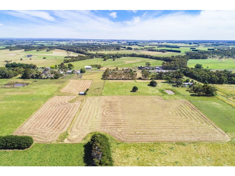 1426 Princes Highway, Pirron Yallock VIC 3249