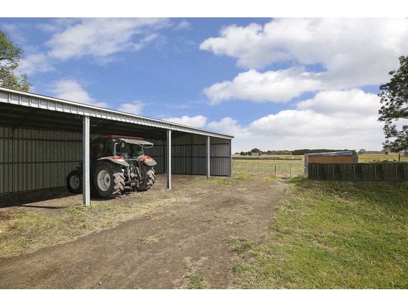 1426 Princes Highway, Pirron Yallock VIC 3249
