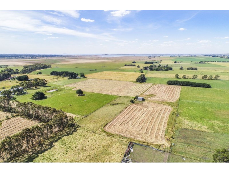 1426 Princes Highway, Pirron Yallock VIC 3249