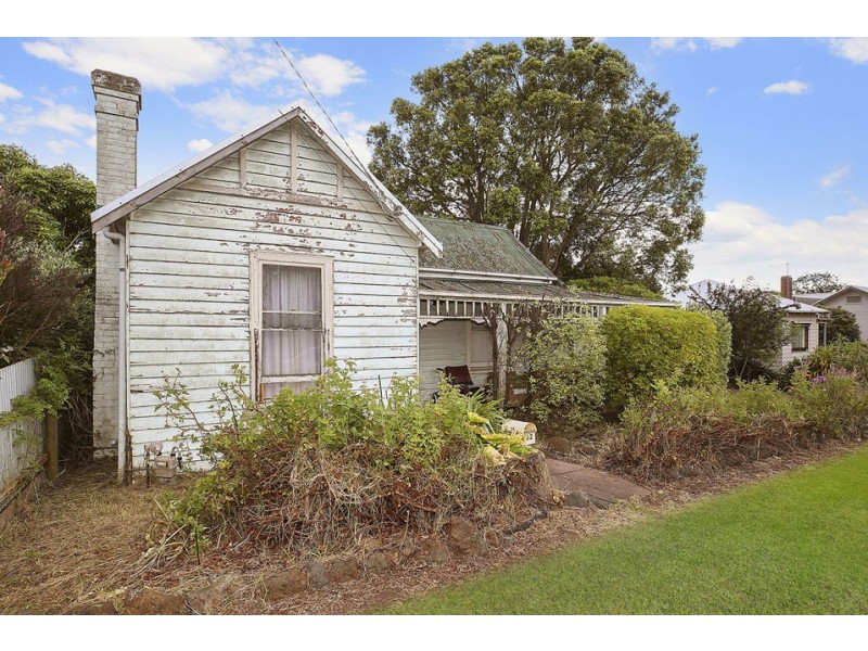 32 Barkly Street, Camperdown VIC 3260