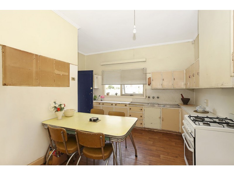 86 Main Street, Elliminyt VIC 3250