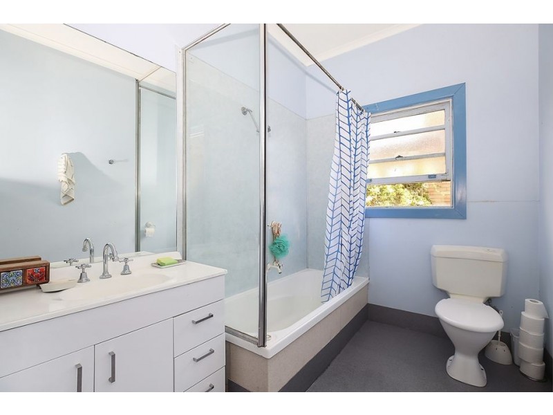 86 Main Street, Elliminyt VIC 3250