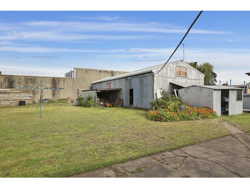 86 Main Street, Elliminyt VIC 3250