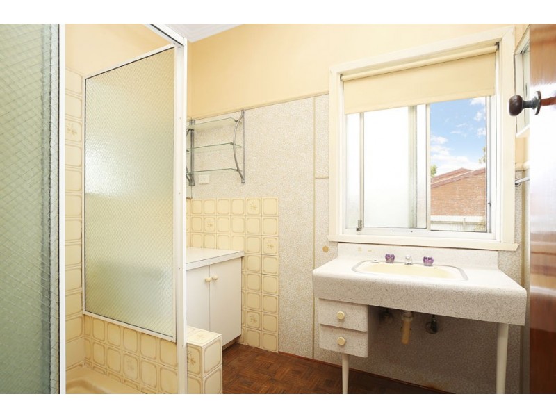 4 David Street, Colac VIC 3250