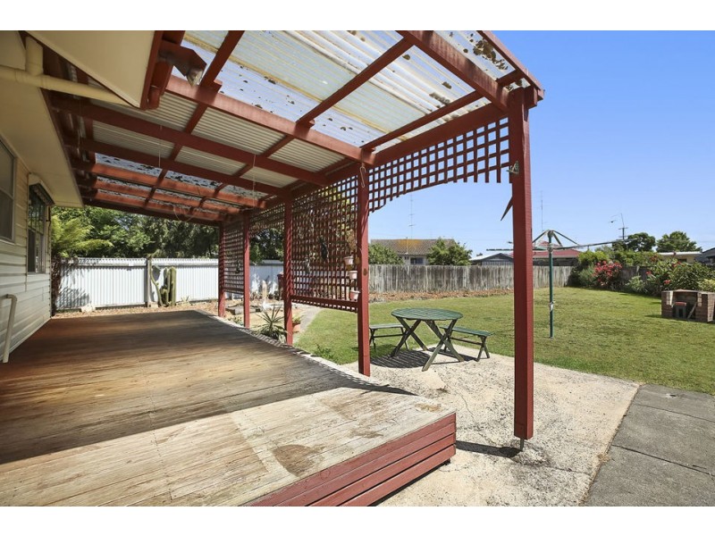 6 Howey Court, Colac VIC 3250