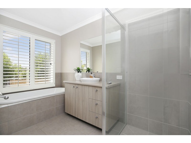 8 Huggins Court, Elliminyt VIC 3250
