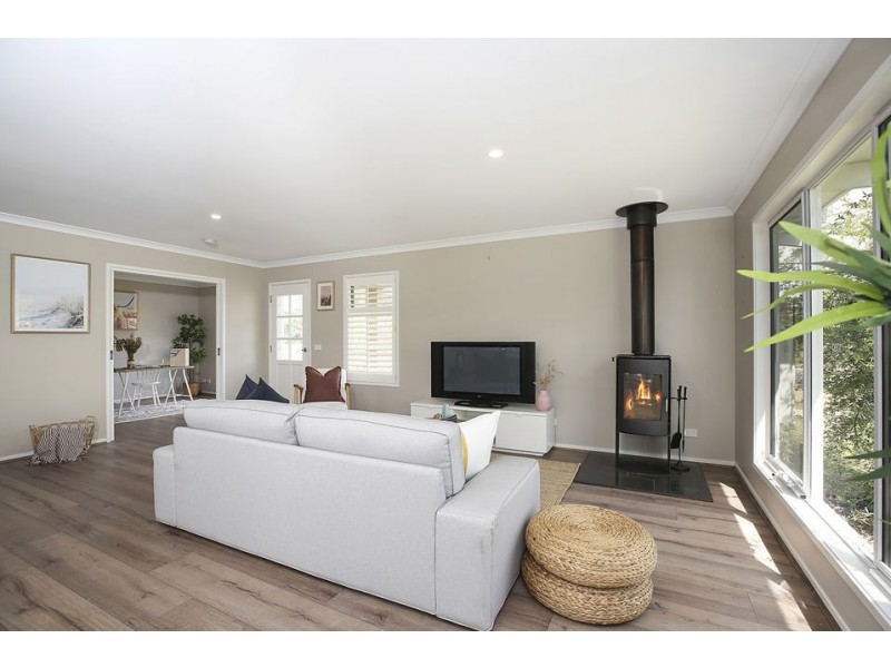8 Huggins Court, Elliminyt VIC 3250