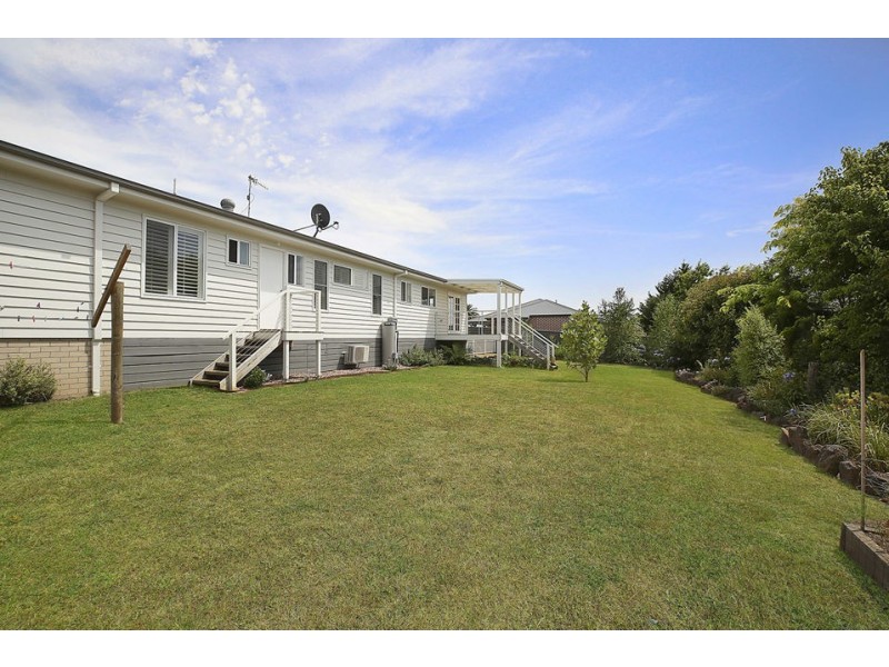 8 Huggins Court, Elliminyt VIC 3250