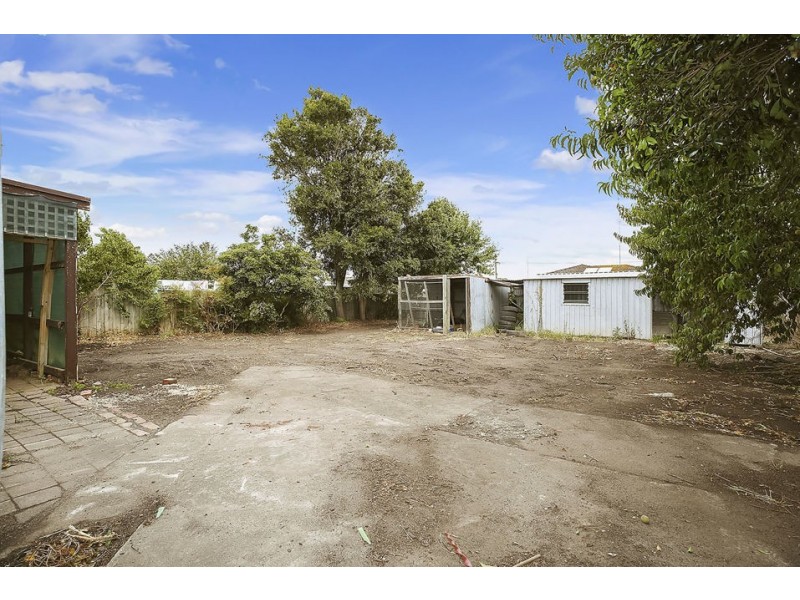 13 Bassett Court, Colac VIC 3250