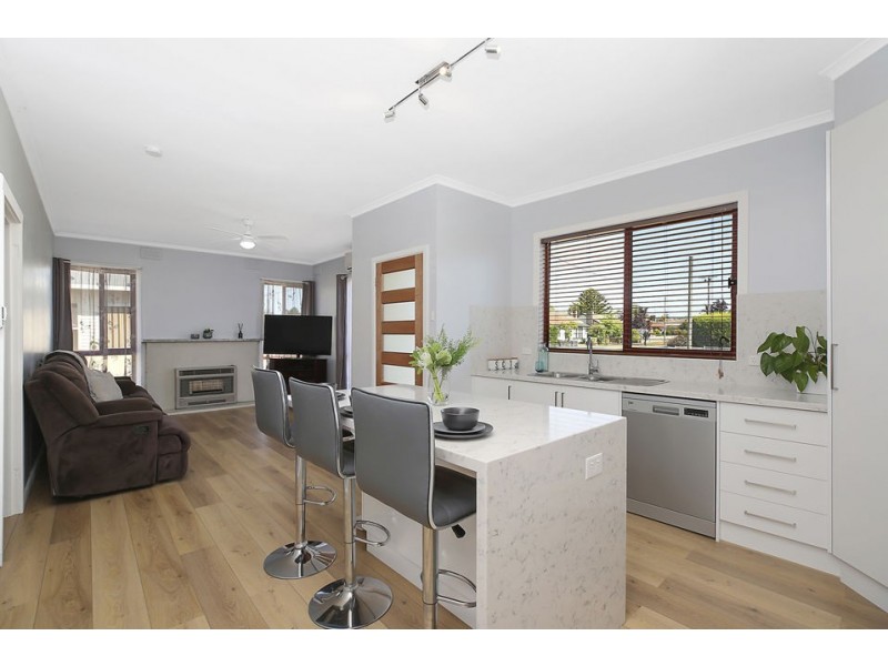 3 Richard Street, Colac VIC 3250