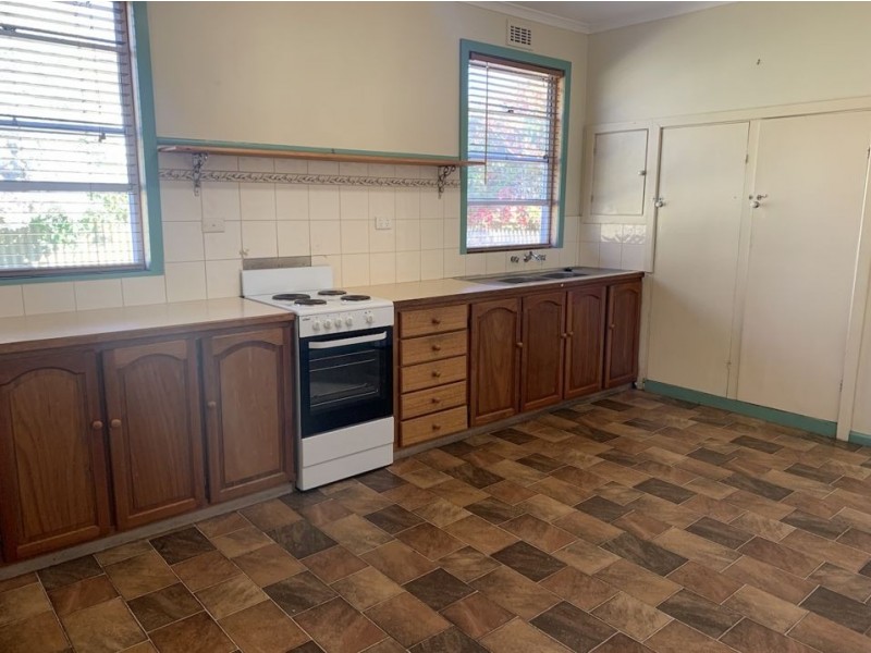 33 Alexander Street, Colac VIC 3250