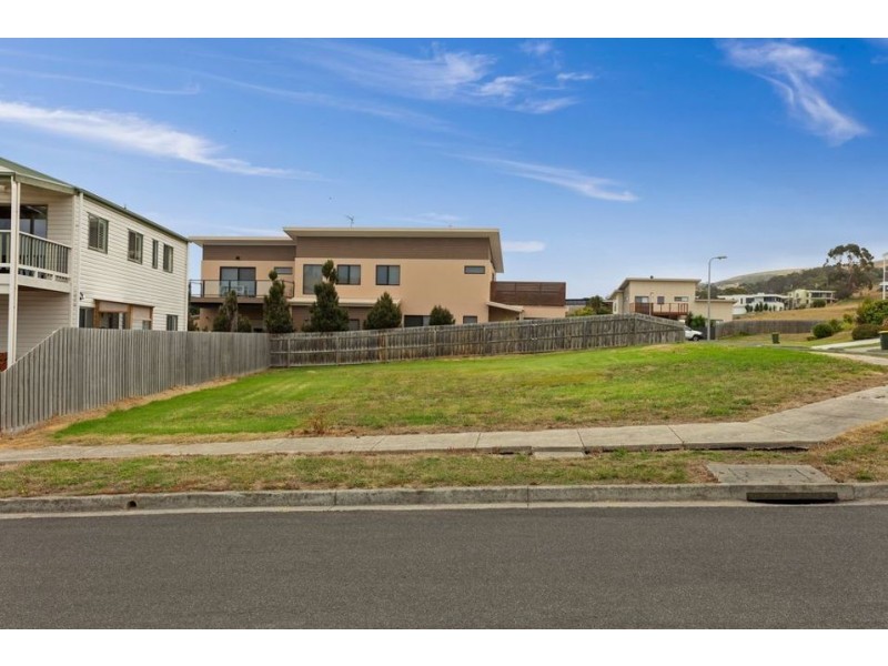 35 Scenic Drive, Apollo Bay VIC 3233