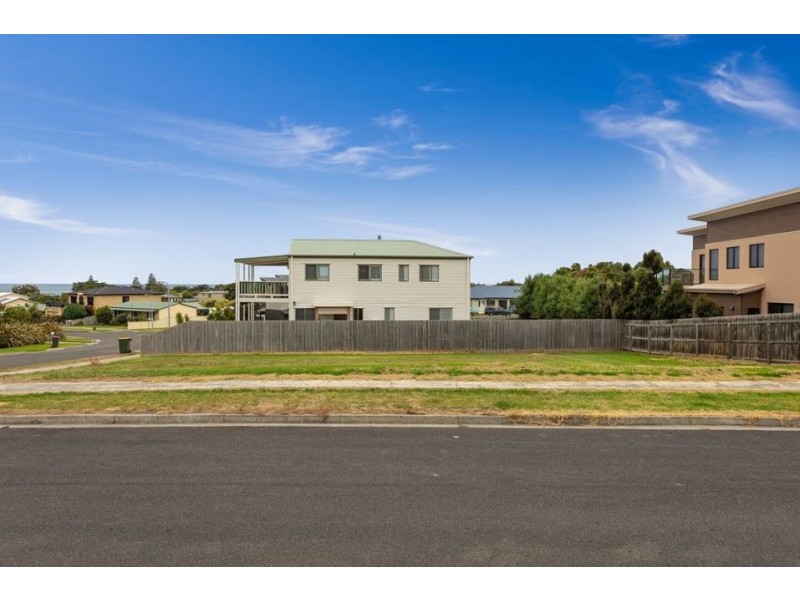35 Scenic Drive, Apollo Bay VIC 3233
