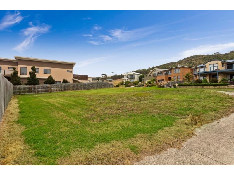 35 Scenic Drive, Apollo Bay VIC 3233