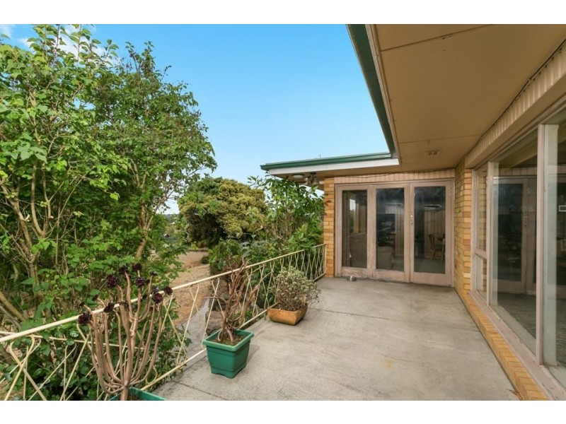 43 Tulloh Street, Elliminyt VIC 3250