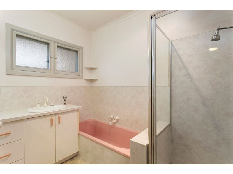 43 Tulloh Street, Elliminyt VIC 3250