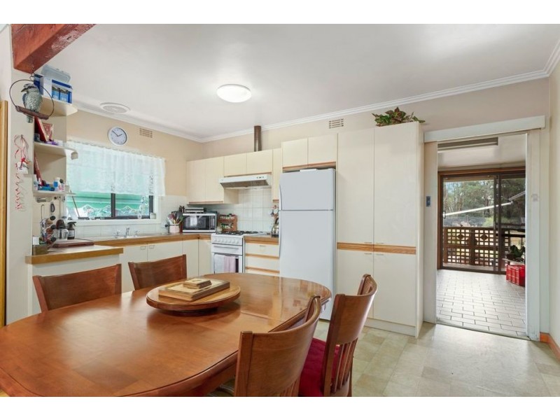 15 Old Mill Road, Barwon Downs VIC 3243