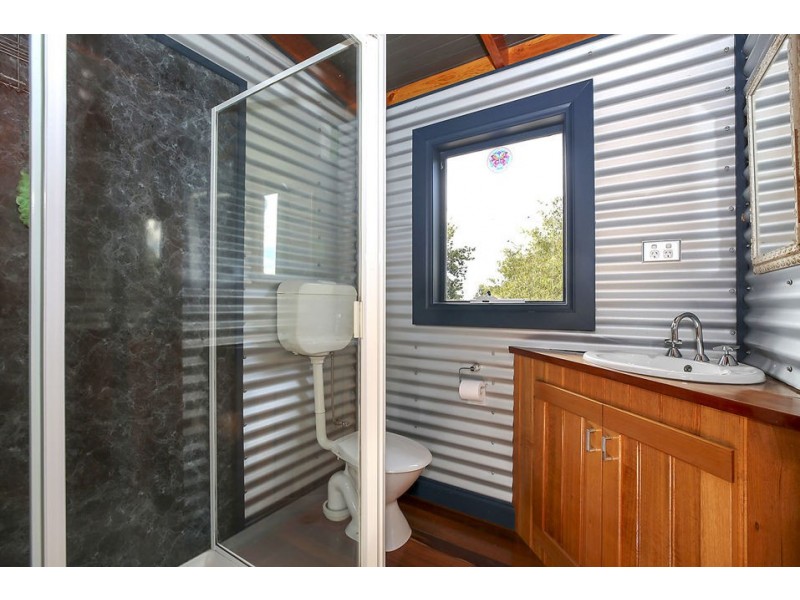 150 Everett Crescent, Barongarook West VIC 3249