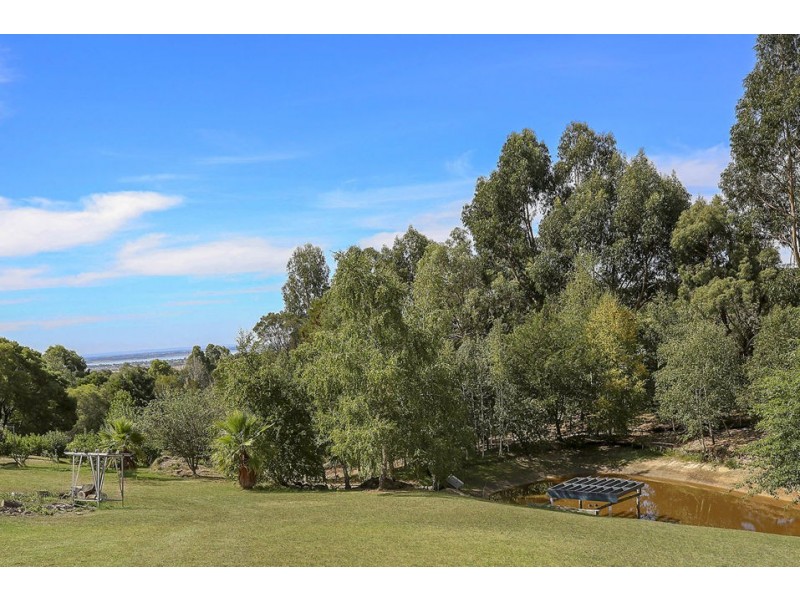 150 Everett Crescent, Barongarook West VIC 3249