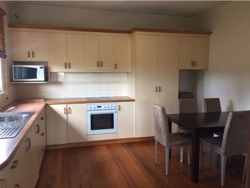 2460 Princes Highway, Pomborneit VIC 3260