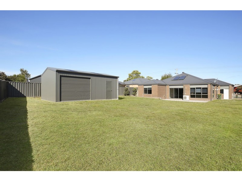 27 Wilson Street, Colac VIC 3250