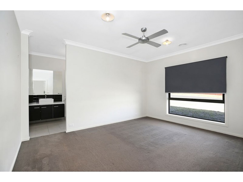 27 Wilson Street, Colac VIC 3250