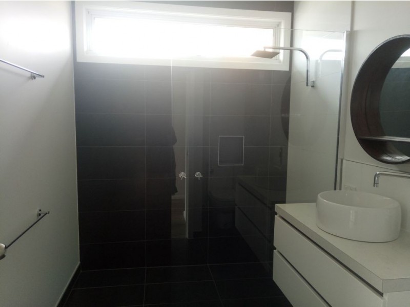 90 Hart Street, Colac VIC 3250