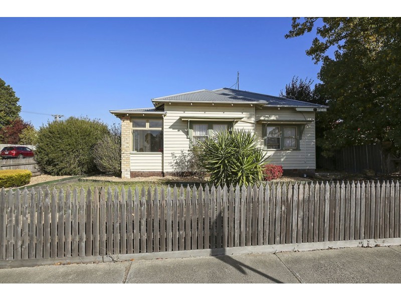 50 Wallace Street, Colac VIC 3250