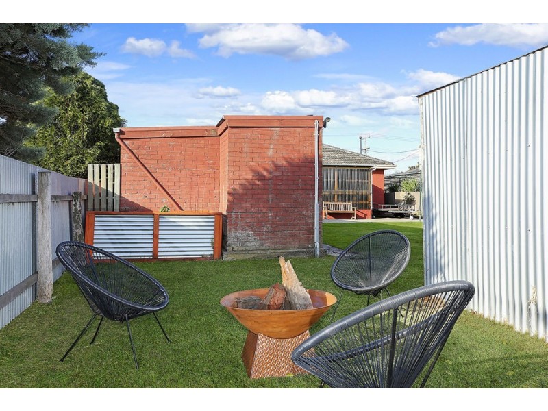 71 Bruce Street, Colac VIC 3250