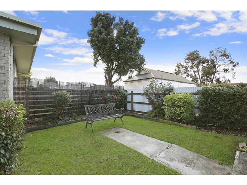 2/49 Manifold Street, Colac VIC 3250