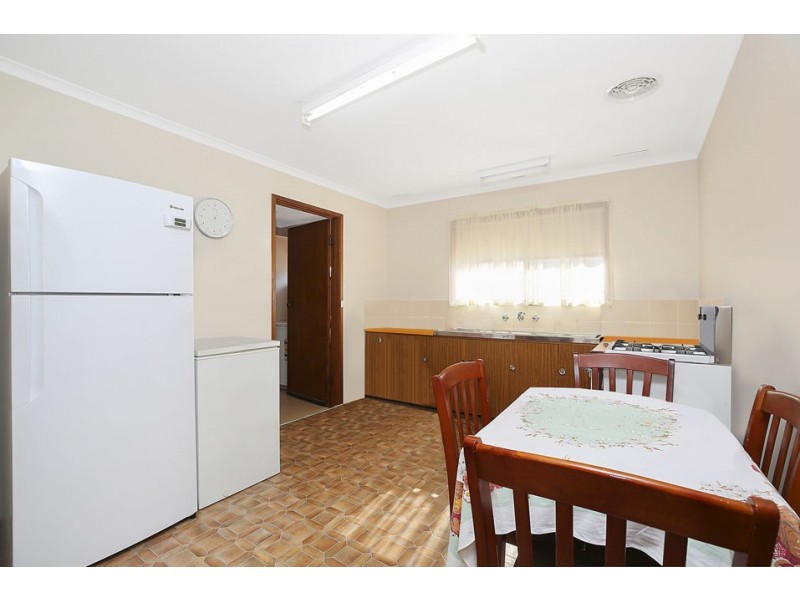 89 Armstrong Street, Colac VIC 3250