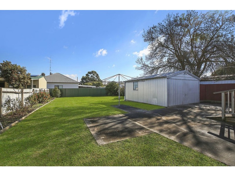 89 Armstrong Street, Colac VIC 3250