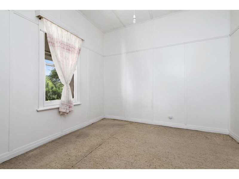 4 Lang St, Beeac VIC 3251