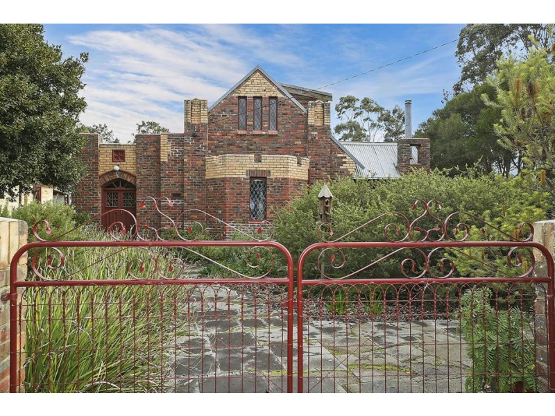 1865 Corangamite Lake Road, Dreeite VIC 3249