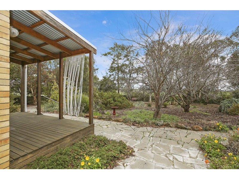 1865 Corangamite Lake Road, Dreeite VIC 3249