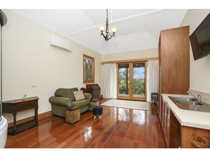 1865 Corangamite Lake Road, Dreeite VIC 3249