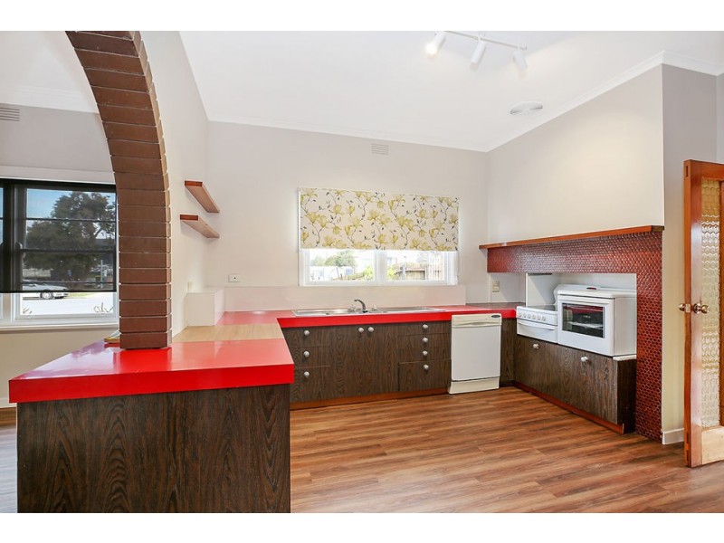 69 Hesse Street, Colac VIC 3250