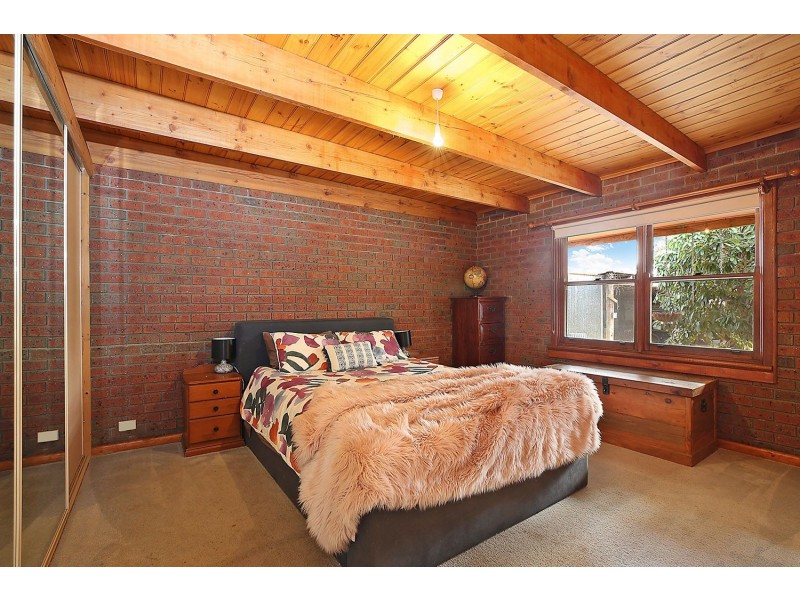 70 Moomowroong Road, Carlisle River VIC 3239