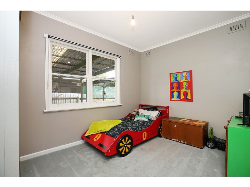 70 Moomowroong Road, Carlisle River VIC 3239