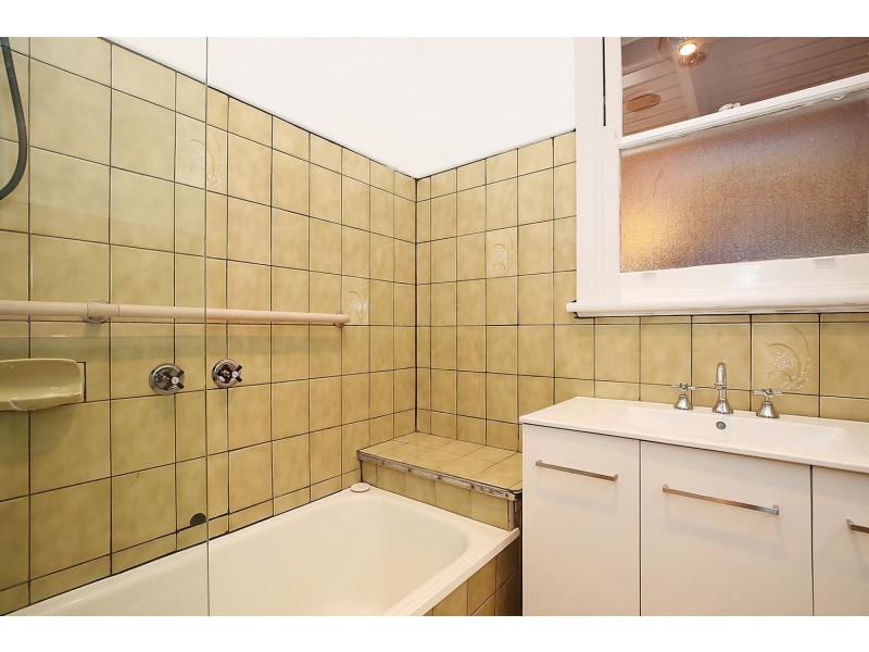 70 Moomowroong Road, Carlisle River VIC 3239