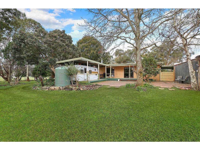 70 Moomowroong Road, Carlisle River VIC 3239