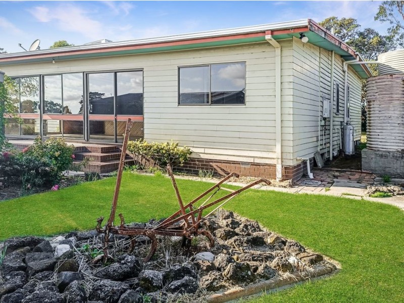 990 Princes Highway, Larpent VIC 3249
