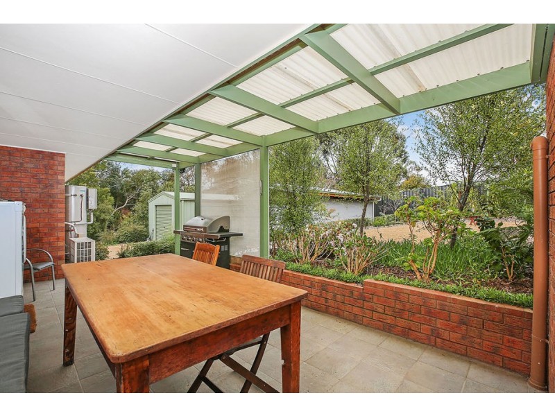 8 Tulloh Street, Elliminyt VIC 3250