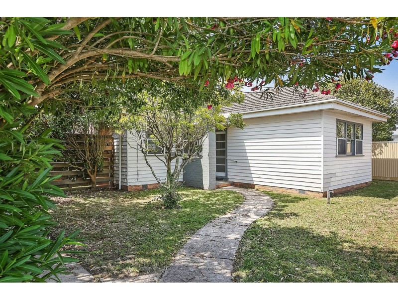 69 Jennings Street, Colac VIC 3250