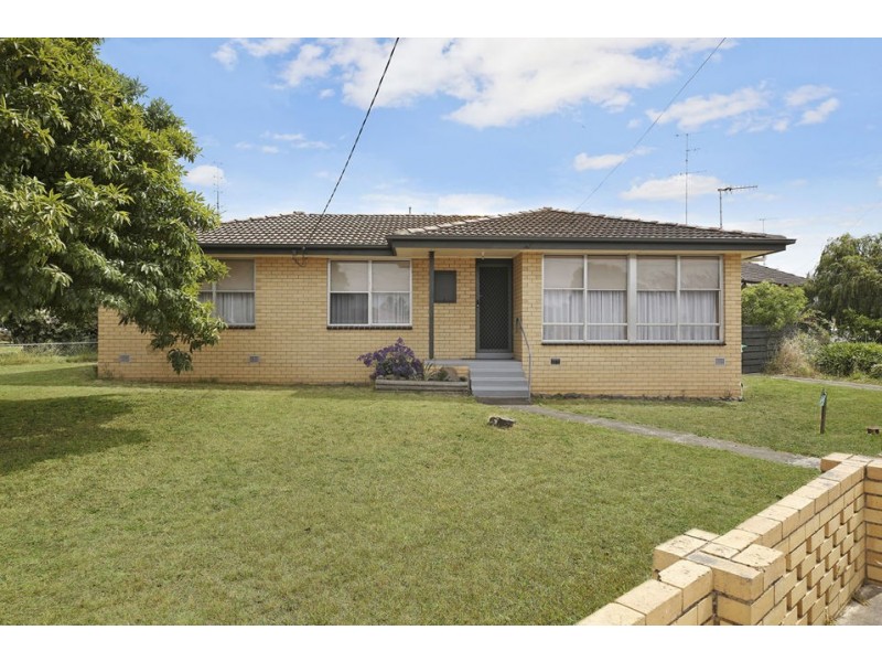 31 Sinclair Street, Colac VIC 3250